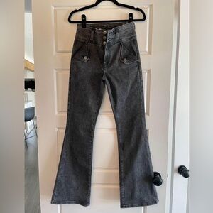 ANA FLARE - KUT JEANS